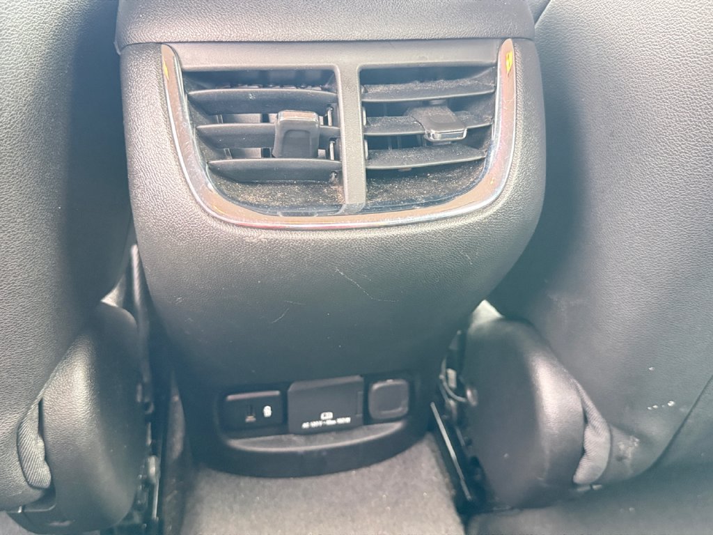 Used 2024 Chevrolet Malibu LT FWD image 34