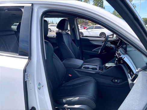 Used 2025 Acura MDX FWD w/ Technology Package image 10