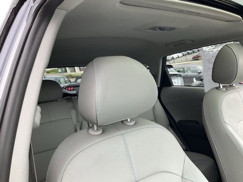 Used 2019 Kia Niro EX Premium w/ Sunroof Package image 59
