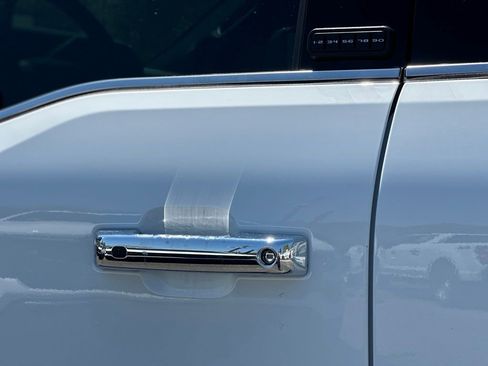 Used 2025 Ford F250 Lariat w/ Chrome Package AWD/4WD image 18