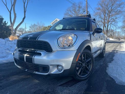 Used 2013 MINI Cooper Countryman S image 2
