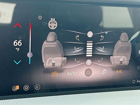 New 2025 Nissan Murano SL image 21