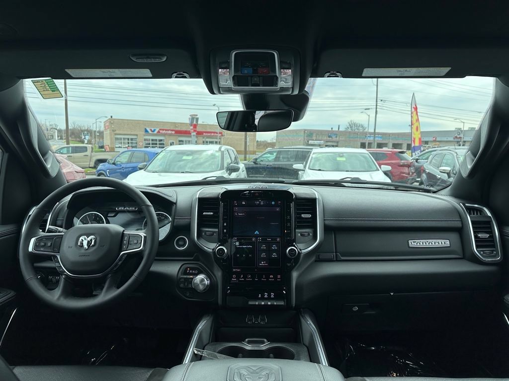 Used 2026 RAM 1500 Laramie AWD/4WD image 11