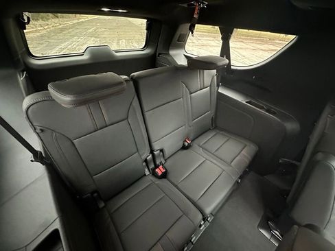 New 2026 Chevrolet Suburban RST w/ RST Capability Package image 17