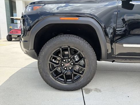 New 2026 GMC Canyon Elevation w/ Convenience Package AWD/4WD image 35