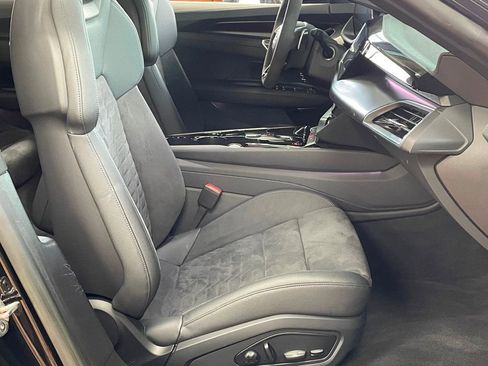 Used 2024 Audi e-tron GT Premium Plus w/ Performance Package image 24