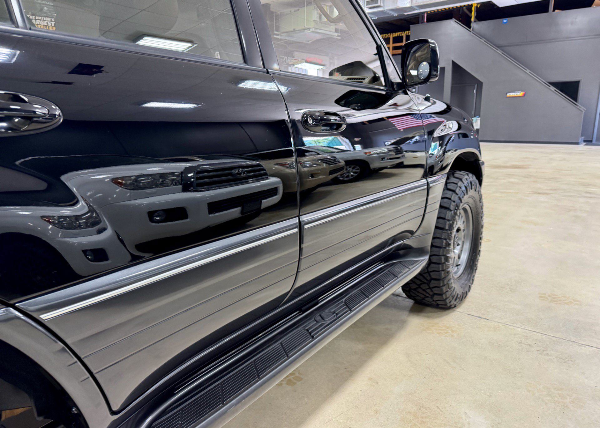 Used 2003 Lexus LX 470 4WD image 17
