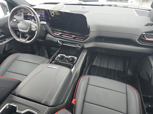 Used 2024 Chevrolet Silverado EV RST image 19