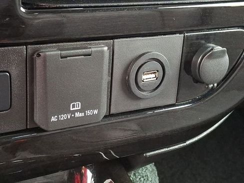 Used 2021 GMC Savana 2500 image 34