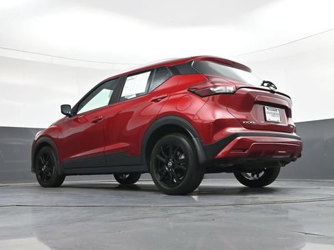 Used 2024 Nissan Kicks SV FWD image 40