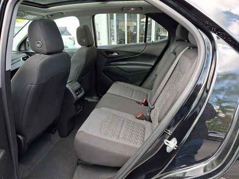 Used 2023 Chevrolet Equinox LT image 11