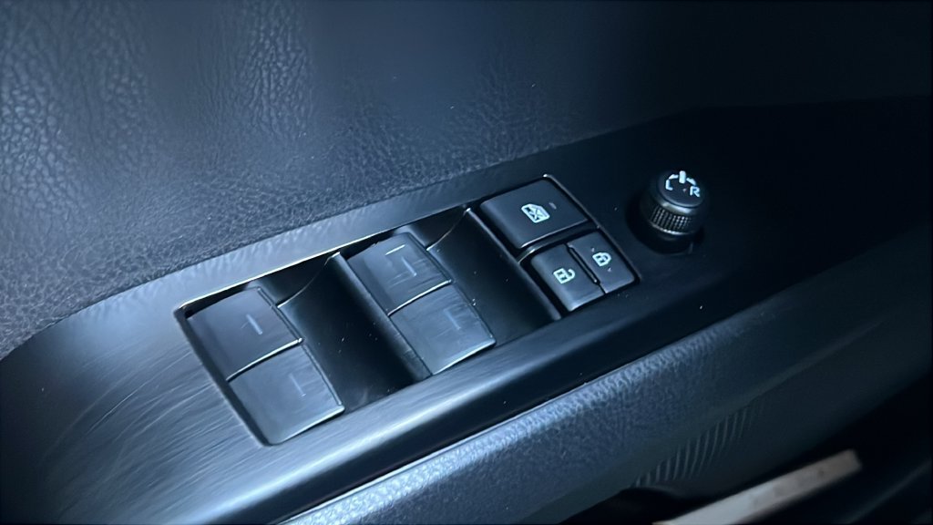 Used 2026 Toyota Camry SE FWD image 19