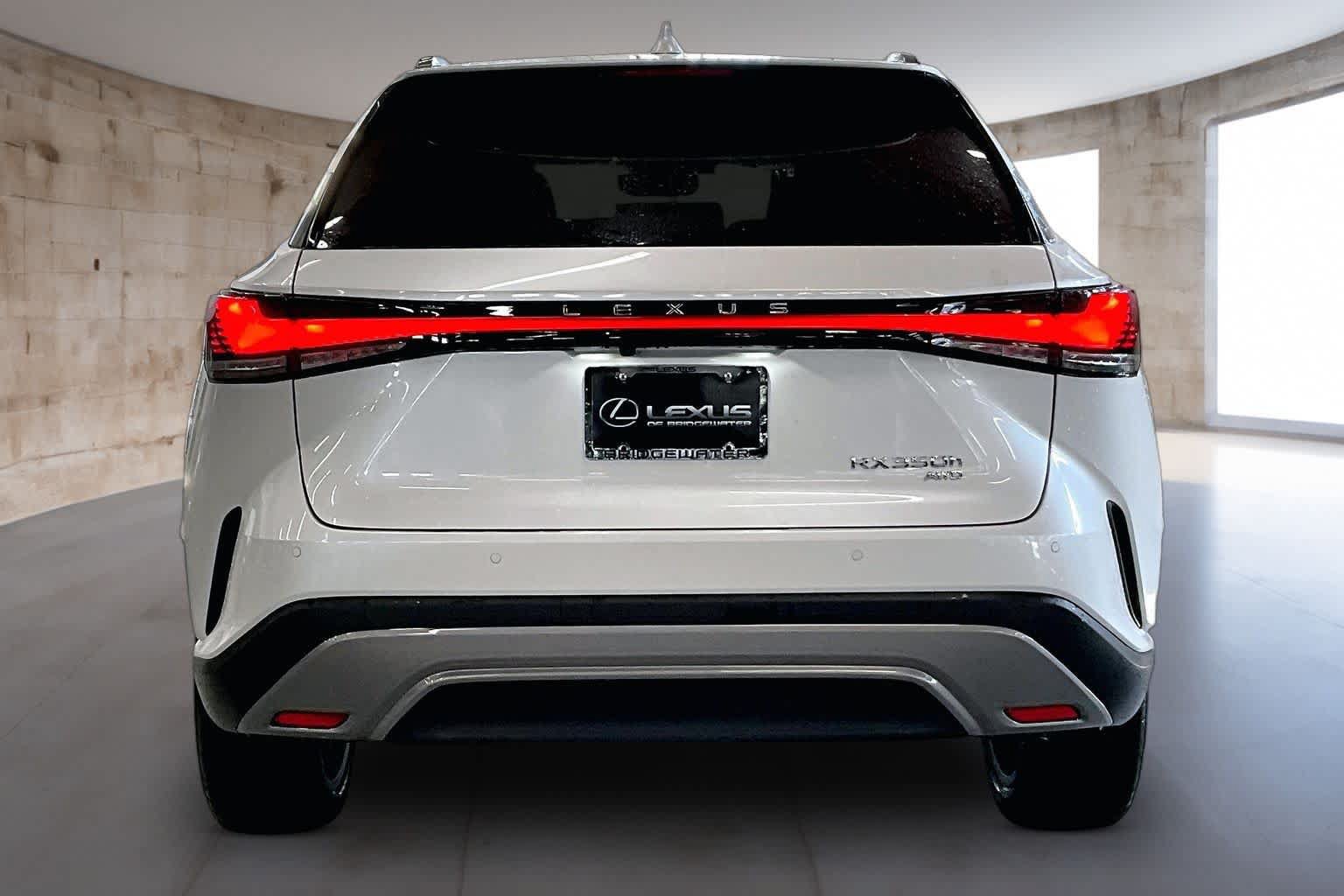 New 2026 Lexus RX 350h AWD/4WD image 4