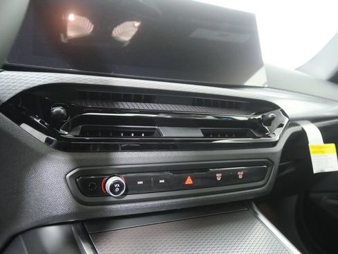 New 2026 BMW 430i Coupe w/ Parking Assistance Package RWD image 15