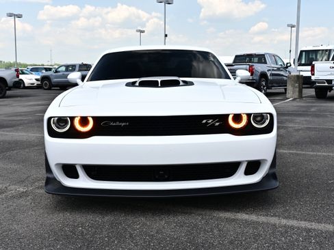 Used 2023 Dodge Challenger R/T Scat Pack RWD image 3
