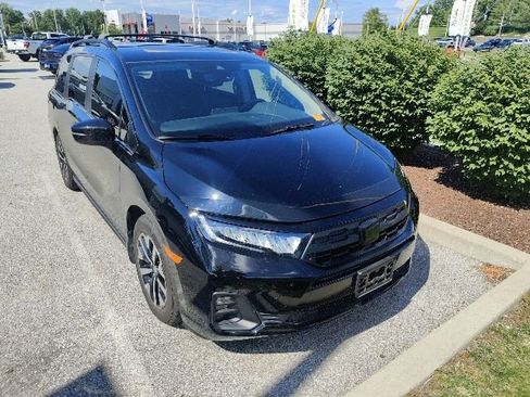 Used 2025 Honda Odyssey EX-L image 17
