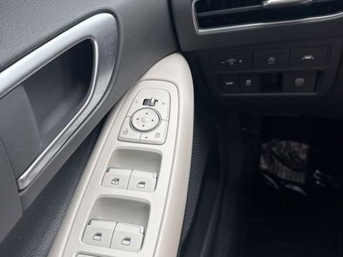 Used 2023 Hyundai Sonata SE w/ Cargo Package FWD image 20