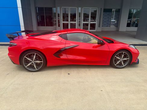 Used 2023 Chevrolet Corvette Stingray Premium Cpe w/ 3LT RWD image 7