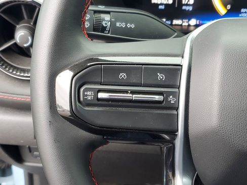 Certified 2025 Chevrolet Colorado Z71 w/ Technology Package image 14