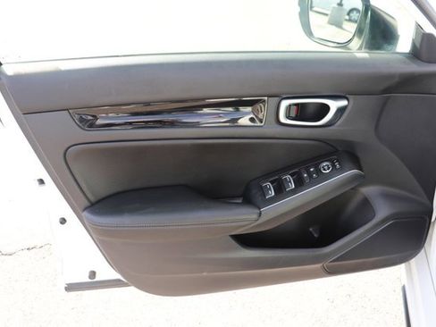 Used 2022 Honda Civic Sport Touring image 10