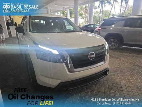 Used 2024 Nissan Pathfinder S w/ Cargo Package AWD/4WD image 1