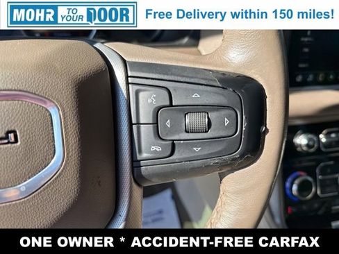 Used 2021 GMC Yukon Denali w/ Denali Premium Package image 17