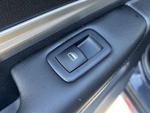 Certified 2018 Dodge Durango SXT w/ 3rd Row Seating Group image 28