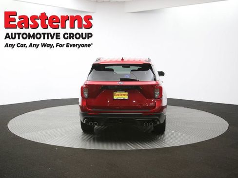 Used 2020 Ford Explorer ST image 38