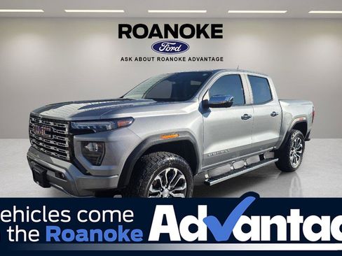 Used 2023 GMC Canyon Denali AWD/4WD image 1
