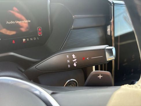 New 2025 GMC Acadia Elevation image 26