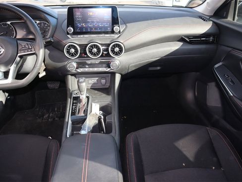 Certified 2025 Nissan Sentra SR image 16