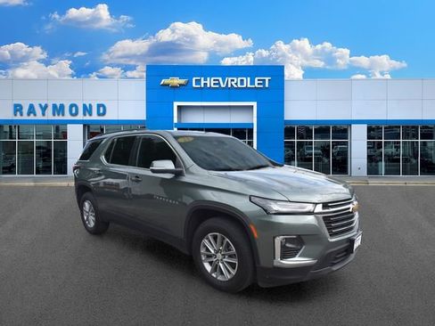 Certified 2023 Chevrolet Traverse LT FWD image 11