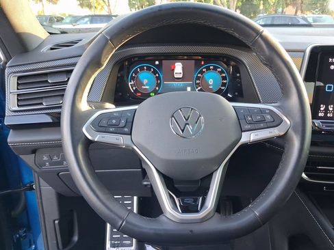 Certified 2024 Volkswagen Atlas Cross Sport SEL Premium R-Line AWD/4WD image 17
