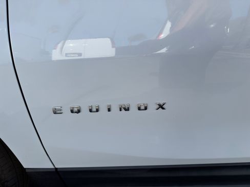 Used 2022 Chevrolet Equinox LT image 36