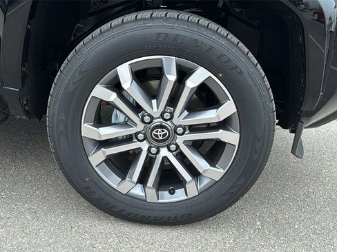 New 2026 Toyota 4Runner Limited image 12