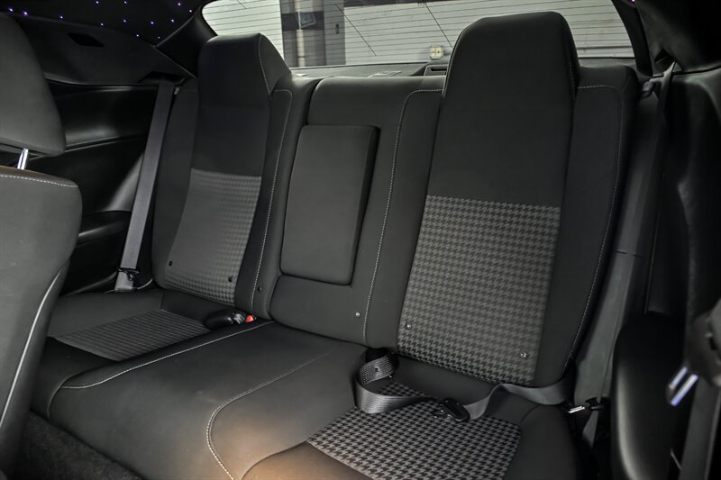 Used 2019 Dodge Challenger R/T Scat Pack RWD image 19
