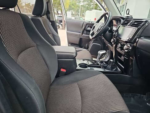 Used 2023 Toyota 4Runner TRD Off-Road AWD/4WD image 10
