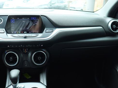 Used 2021 Chevrolet Blazer LT image 44