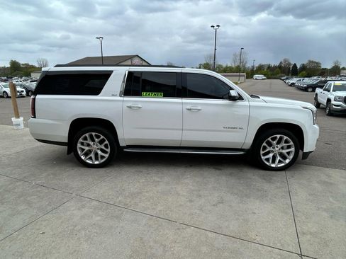 Used 2015 GMC Yukon XL SLT AWD/4WD image 4