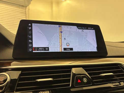 Used 2018 BMW 540i image 25