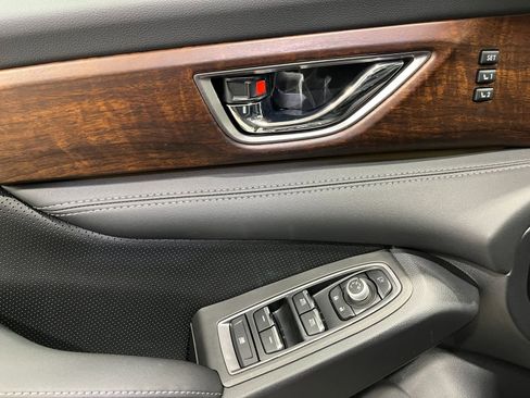 Certified 2025 Subaru Ascent Touring image 14