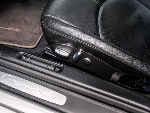 Used 2006 Porsche Cayman S image 24