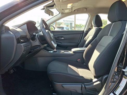 Certified 2023 Nissan Sentra SV w/ All-Weather Package FWD image 14
