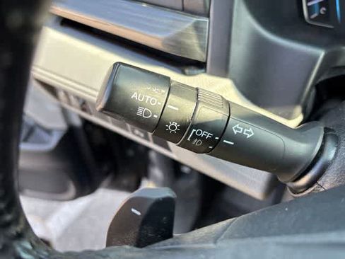 Used 2022 Honda Odyssey Elite image 15