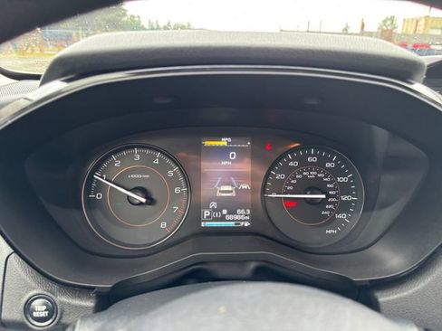Used 2020 Subaru Crosstrek 2.0i AWD/4WD image 23