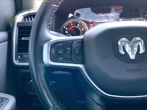 Used 2022 RAM 1500 Big Horn RWD image 23