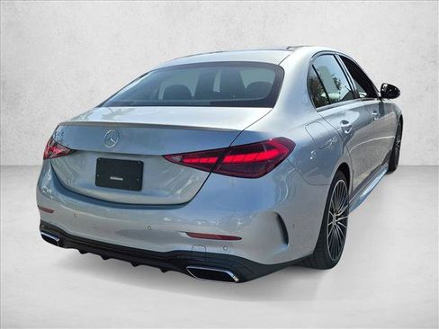 Used 2023 Mercedes-Benz C 300 Sedan image 4