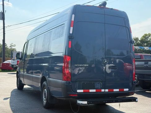 Used 2019 Mercedes-Benz Sprinter 170 image 8