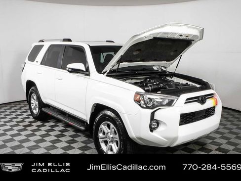 Used 2023 Toyota 4Runner SR5 Premium w/ Moonroof Package RWD image 36