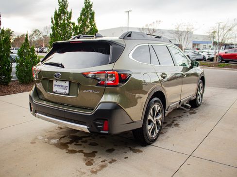 Used 2022 Subaru Outback Limited image 10